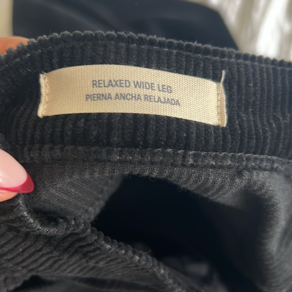 Universal Thread Relaxed Wide Leg Corduroy Pants - Picture 8 of 9